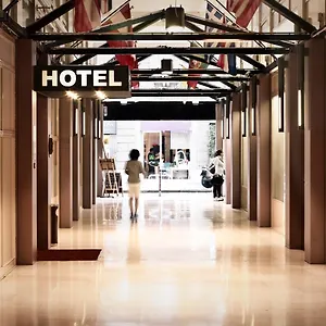 3* Отель Garibaldi Palace